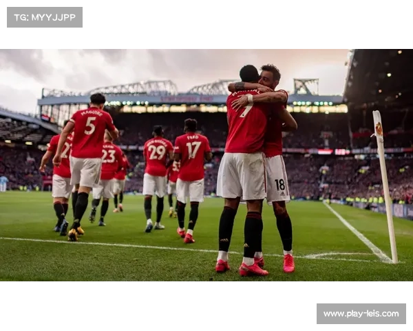 曼联官方纪录片首度曝光更衣室幕后画面 曼联官方纪录片首度曝光更衣室幕后画面